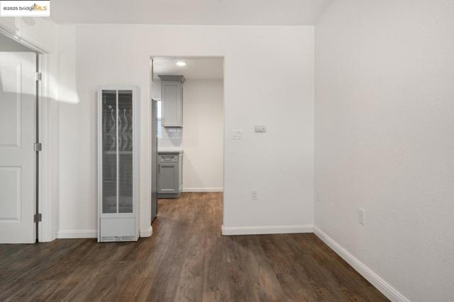 96 Highway Avenue, Bay Point CA: https://media.crmls.org/mediaz/e3fe35d1-a495-4f17-9b8e-a8074eae4574.jpg