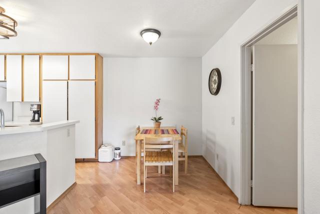 9725 Mesa Springs Way, San Diego CA: https://media.crmls.org/mediaz/e3fe93e2-f439-4d39-8b16-44d531568cc3.jpg