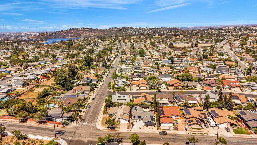 MLS #250034894SD img 42