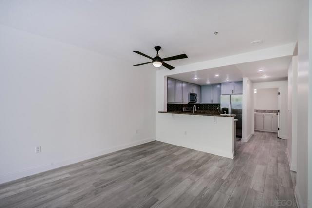 850 Beech St, San Diego CA: https://media.crmls.org/mediaz/e3ff6e3d-90f6-4b56-bdbe-9322a370f7a2.jpg