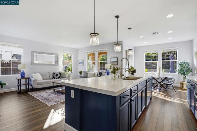 Image 10 of 43 For 5244 Montecito Dr