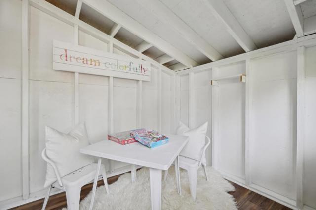 2200 Hillside Drive, Burlingame CA: https://media.crmls.org/mediaz/e4006e9a-fb47-452d-ae99-29a604b20d93.jpg