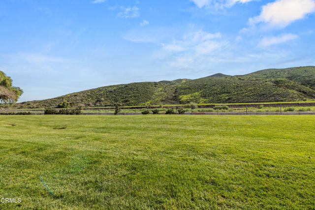 34124 Village 34, Camarillo CA: https://media.crmls.org/mediaz/e400a245-5230-41fe-8b58-fee35c64e23a.jpg