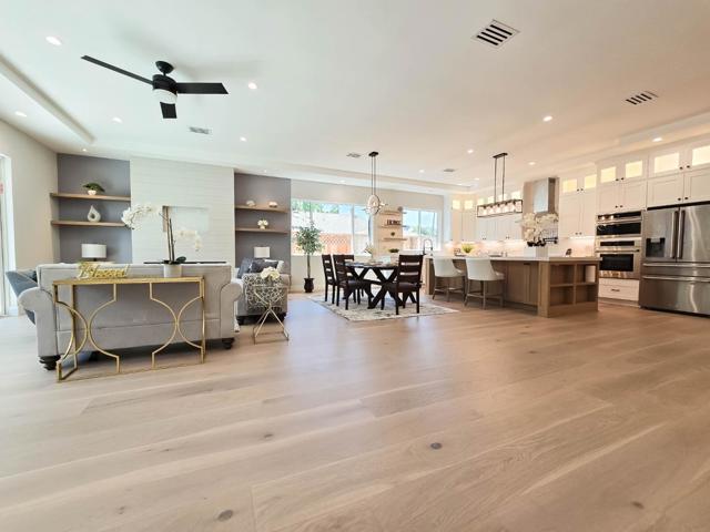 95 Centre Street, Mountain View CA: https://media.crmls.org/mediaz/e400a888-a28c-4c4c-9680-19648b991584.jpg