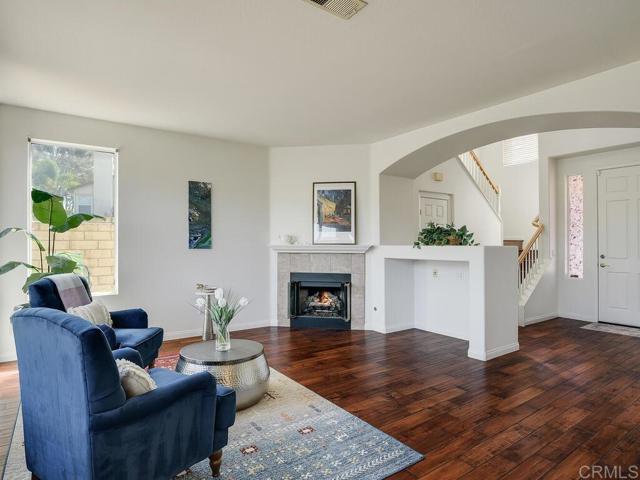 Detail Gallery Image 6 of 35 For 11615 Trailbrook Ln, San Diego,  CA 92128 - 3 Beds | 2/1 Baths