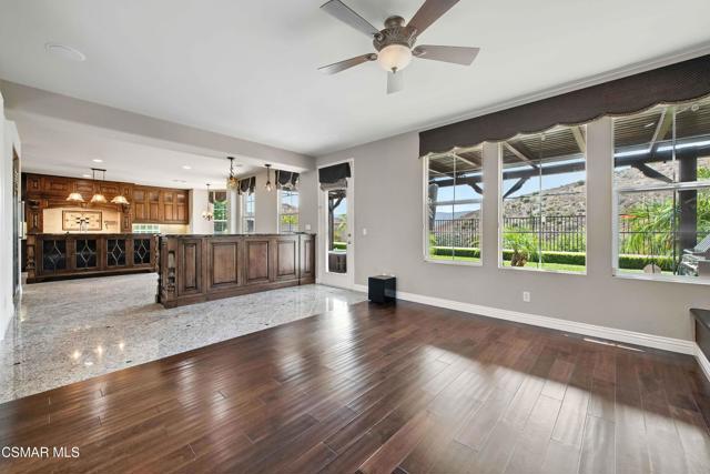 3194 Sunset Hills Boulevard, Thousand Oaks CA: https://media.crmls.org/mediaz/e401ace0-729f-4365-8dfb-190c4fccce4d.jpg