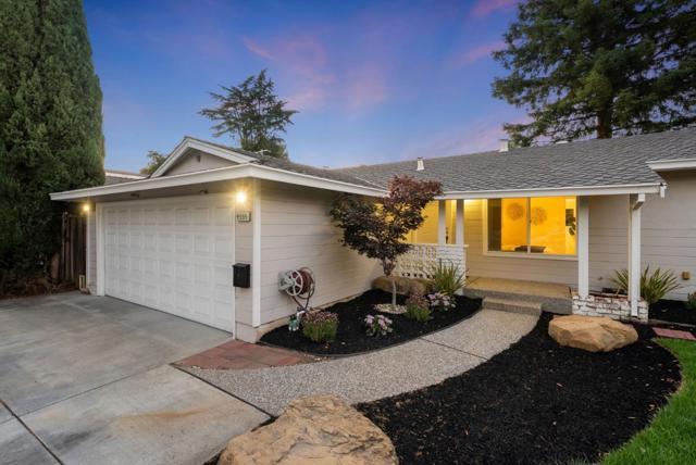 4555 Mccoy Avenue, San Jose CA: https://media.crmls.org/mediaz/e40295ce-3e84-4eea-ac02-8d23533bddca.jpg