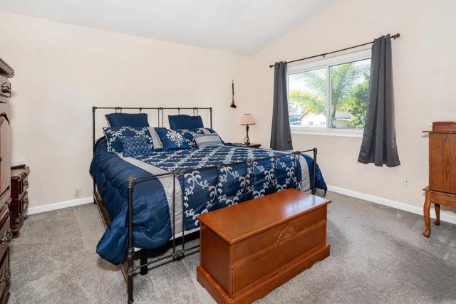 Detail Gallery Image 22 of 30 For 767 Rivertree Dr, Oceanside,  CA 92058 - 5 Beds | 3 Baths