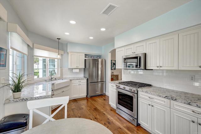 3372 Corsica Way, Oceanside CA: https://media.crmls.org/mediaz/e402b232-d223-49a0-b3ae-25b3cc1ac7aa.jpg