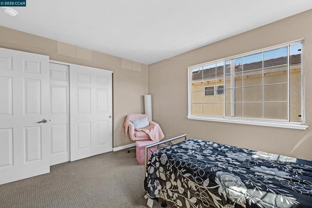 967 Heather Ln, San Lorenzo CA: https://media.crmls.org/mediaz/e402f1a3-4e38-4a59-afde-cd0ac15ed4c9.jpg