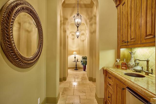 Detail Gallery Image 28 of 42 For 18482 Calle Tramonto, Rancho Santa Fe,  CA 92091 - 6 Beds | 6/1 Baths