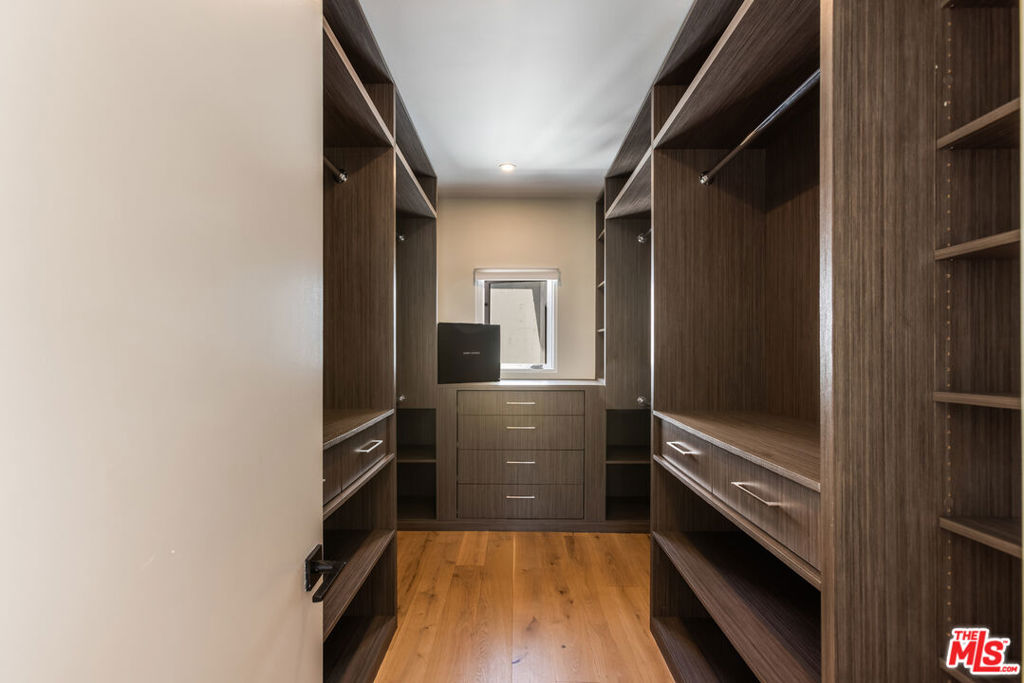 MLS #26850931 image #52
