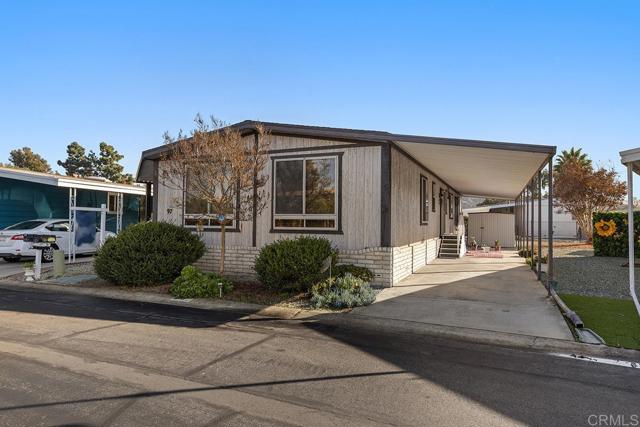 Detail Gallery Image 3 of 44 For 276 N El Camino Real #97,  Oceanside,  CA 92058 - 2 Beds | 2 Baths