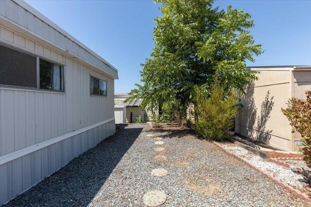 Detail Gallery Image 22 of 28 For 718 Sycamore Ave #109,  Vista,  CA 92083 - 2 Beds | 2 Baths