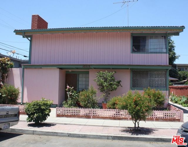 10515 Tabor Street, Los Angeles, California 90034, ,Multi-Family,For Sale,Tabor,24393489