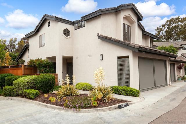 6422 CAMINITO LISTO, San Diego CA: https://media.crmls.org/mediaz/e405d799-c930-44bf-80bd-e6acb8b50a72.jpg