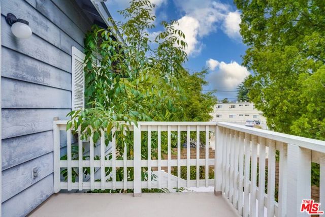 8463 De Soto Avenue, 34 photo 7