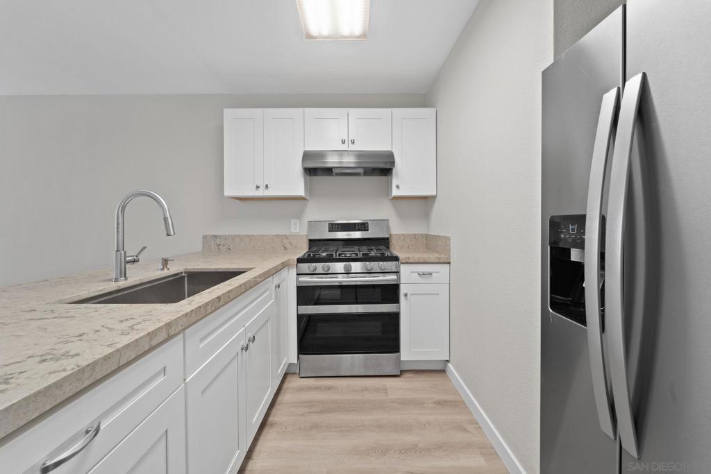 239 50th St - photo 3