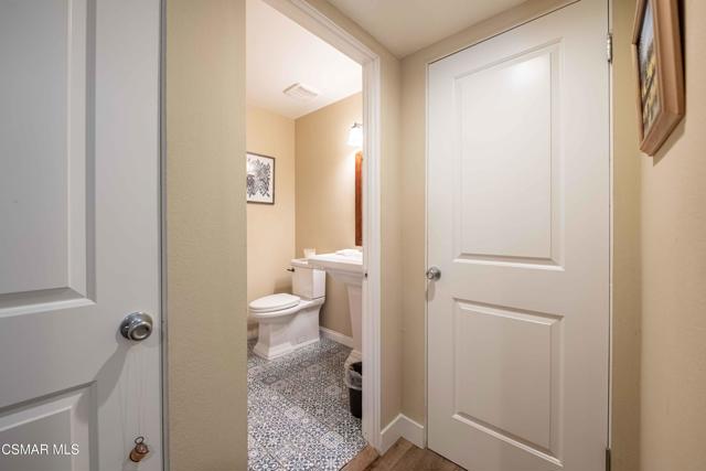 5625 Slicers Circle, Agoura Hills CA: https://media.crmls.org/mediaz/e4095f80-70de-4470-8bab-8b1b08e04bb7.jpg