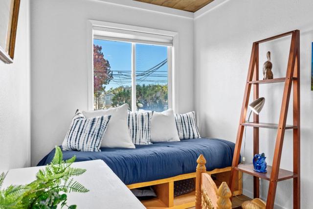 360 36th Avenue, Santa Cruz CA: https://media.crmls.org/mediaz/e40a18ae-cb2d-4183-91e9-705f67da5ee9.jpg