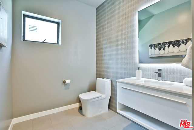 1622 S Mansfield Avenue, Los Angeles CA: https://media.crmls.org/mediaz/e40a434c-a32a-4d25-aafa-49b04befd2e4.jpg