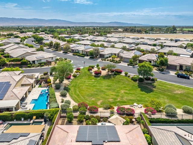 51482 Longmeadow Street, Indio CA: https://media.crmls.org/mediaz/e40afc2b-14b1-4f1b-a1b8-43250b079447.jpg