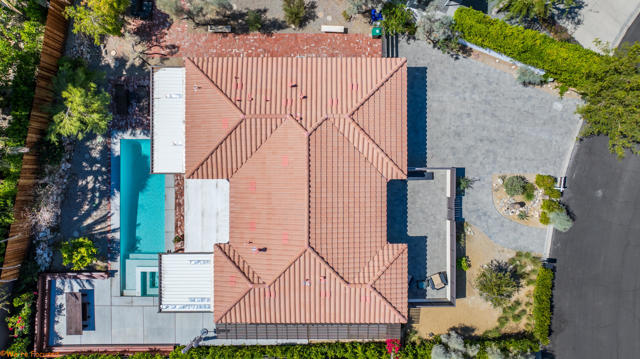 42602 Rancho Mirage Lane, Rancho Mirage CA: https://media.crmls.org/mediaz/e40b83ee-8aad-4302-a613-26c396e75e8e.jpg