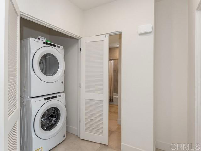 175 The Riv, Palm Springs CA: https://media.crmls.org/mediaz/e40c66f7-b95f-489e-9d96-3681898fed3f.jpg