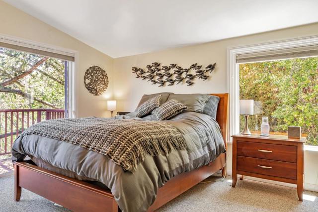 514 Live Oak Lane, Redwood City CA: https://media.crmls.org/mediaz/e40cf7a6-1942-4f87-850d-ee9602690109.jpg