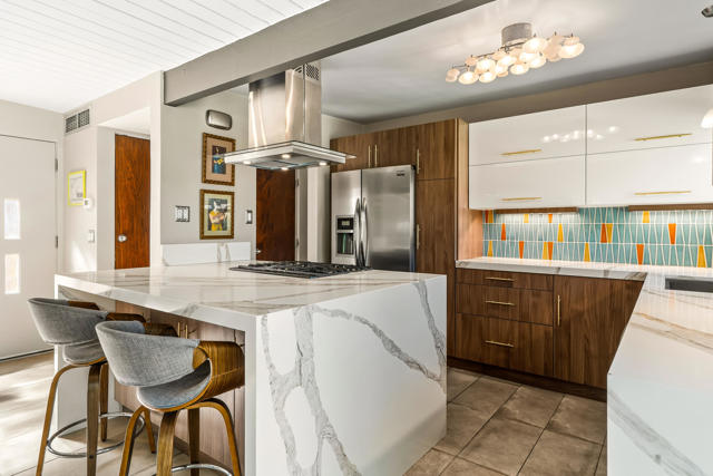 212 N Jill Circle, Palm Springs, CA 92262