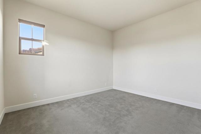 Image 24 of 42 For 2582 Minuet Drive