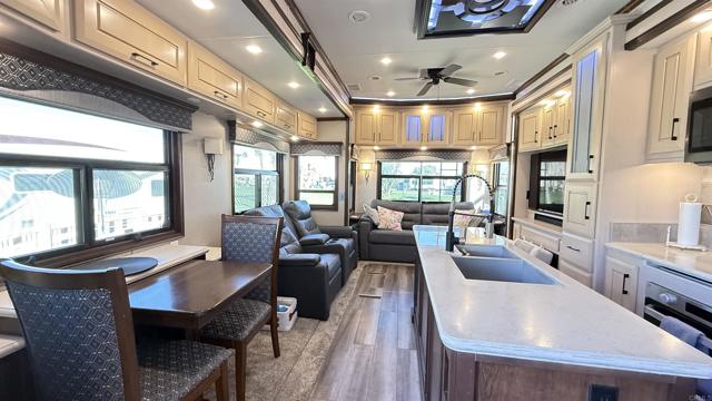 69411 Ramon Rd #1206, Cathedral City CA: https://media.crmls.org/mediaz/e40f1e5c-6620-405a-9a13-0a802e830190.jpg