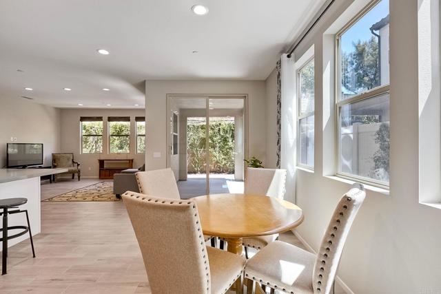 Detail Gallery Image 18 of 39 For 678 Gemstone Dr, San Marcos,  CA 92078 - 4 Beds | 3 Baths