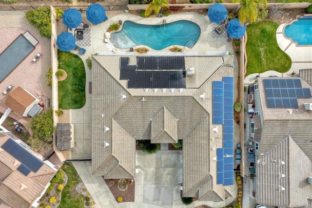 2682 Dundee Glen, Escondido CA: https://media.crmls.org/mediaz/e410d5ec-633f-4d06-b7cf-3b50cf2ae958.jpg