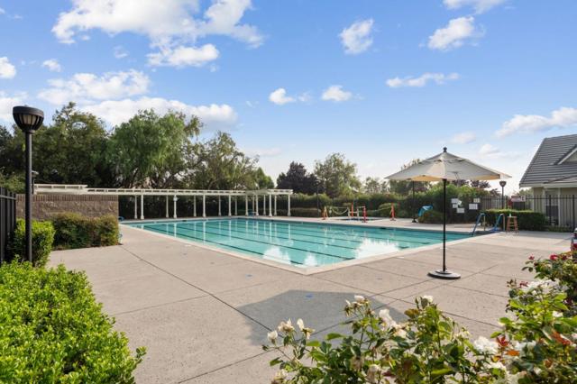 2044 Folle Blanche Drive, San Jose CA: https://media.crmls.org/mediaz/e410eb0a-f2c2-4d26-9ac3-8eaa4ec79d90.jpg