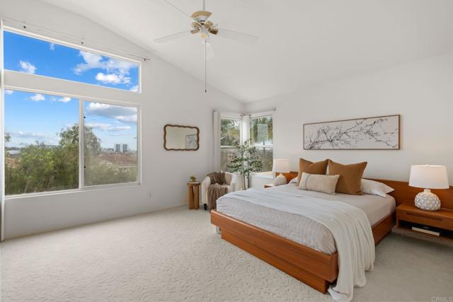 Detail Gallery Image 21 of 43 For 5711 Fallenwood Ln, San Diego,  CA 92121 - 5 Beds | 3 Baths
