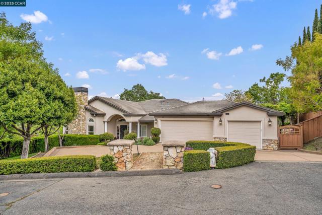 628 Sugarloaf Ct, Walnut Creek CA: https://media.crmls.org/mediaz/e412cd82-d113-42e9-abcd-68c41b141ed0.jpg