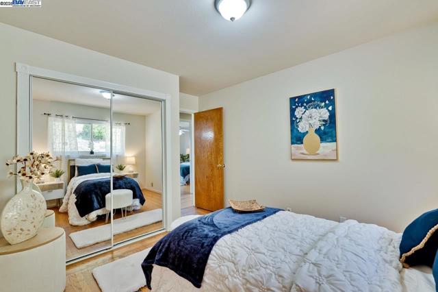 82 Elysian Fields Dr., Oakland CA: https://media.crmls.org/mediaz/e41480b6-31d9-41ad-813c-fc71667e16d7.jpg