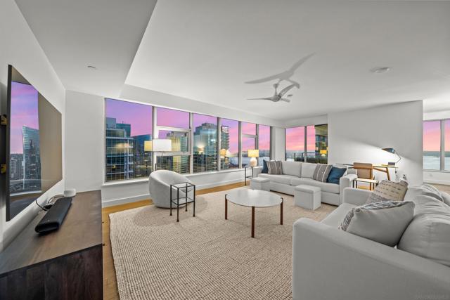 1388 Kettner Blvd, San Diego CA: https://media.crmls.org/mediaz/e415bd5f-94d0-4a09-82f3-a3963864db24.jpg