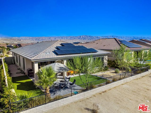 21 Chardonnay, Rancho Mirage CA: https://media.crmls.org/mediaz/e416670f-5a9b-4c7f-bef9-11f27f6c365b.jpg