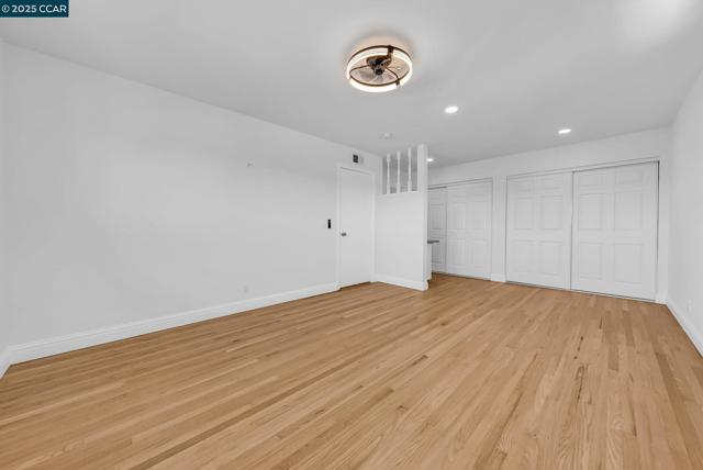 37643 Crocus Ct, Newark CA: https://media.crmls.org/mediaz/e416b8e2-fe60-4f4a-ade2-c0d0b3afac13.jpg