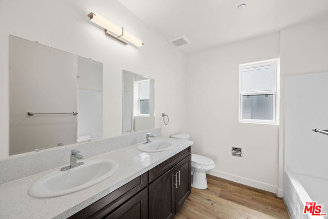 7411 Artesia Boulevard, Buena Park CA: https://media.crmls.org/mediaz/e4182733-10c8-4d91-8d16-be21221f49ff.jpg