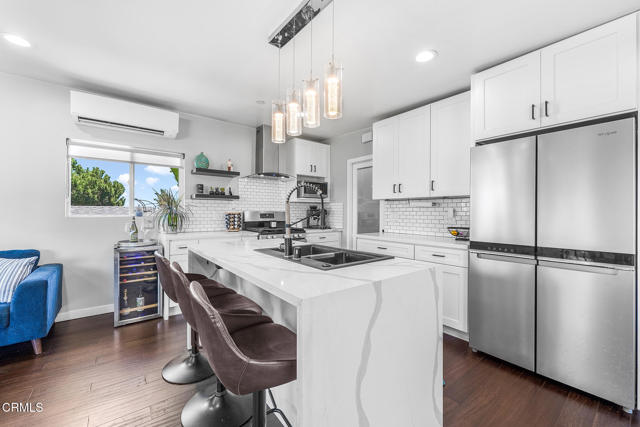 4255 Raynol Street, Los Angeles CA: https://media.crmls.org/mediaz/e41aa80d-a6b8-43be-96e1-c47b5ccac300.jpg