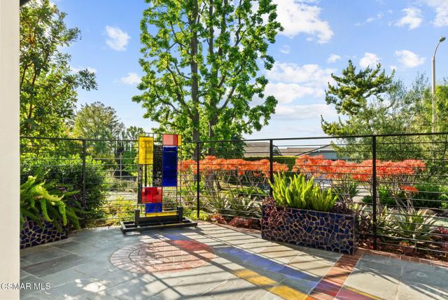 31460 Glenbridge Road, Westlake Village CA: https://media.crmls.org/mediaz/e41ba92a-82da-4045-bf85-b8cb53f74e24.jpg