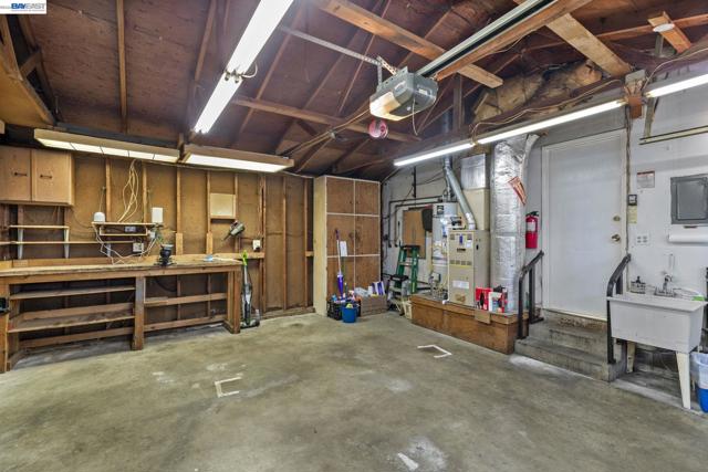 Image 43 of 46 For 35446 Cleremont Dr