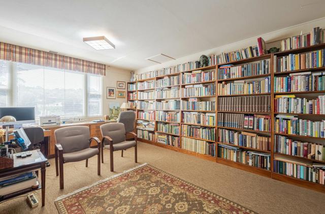 800 Adair Place, Del Rey Oaks CA: https://media.crmls.org/mediaz/e41d56d3-3535-4465-afdb-970060b0b787.jpg