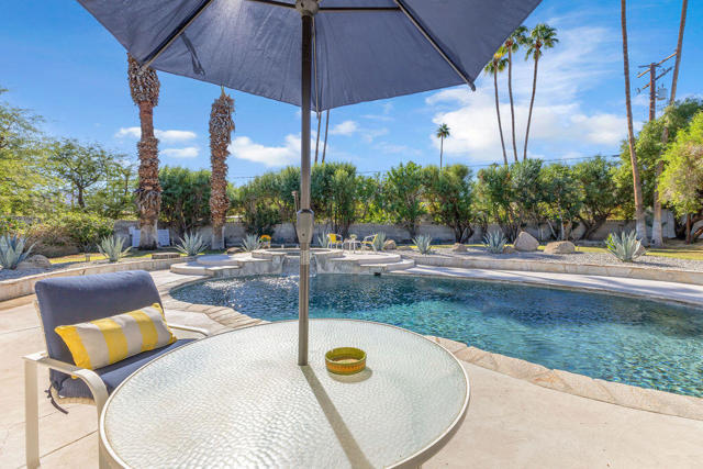 73183 Willow Street, Palm Desert, CA 92260