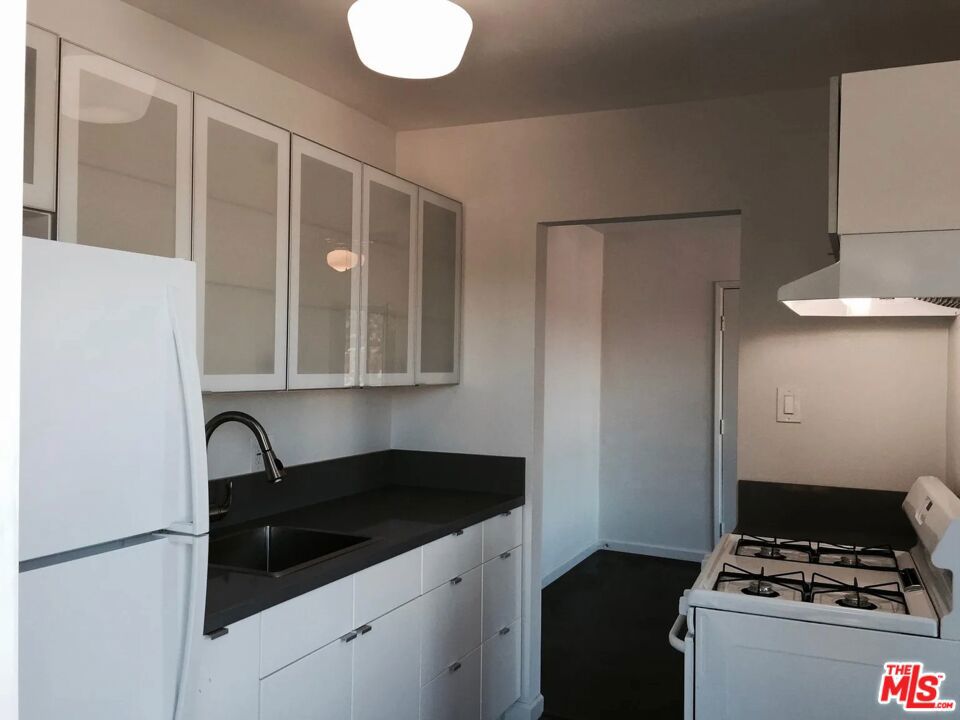 MLS #26852845 image #26