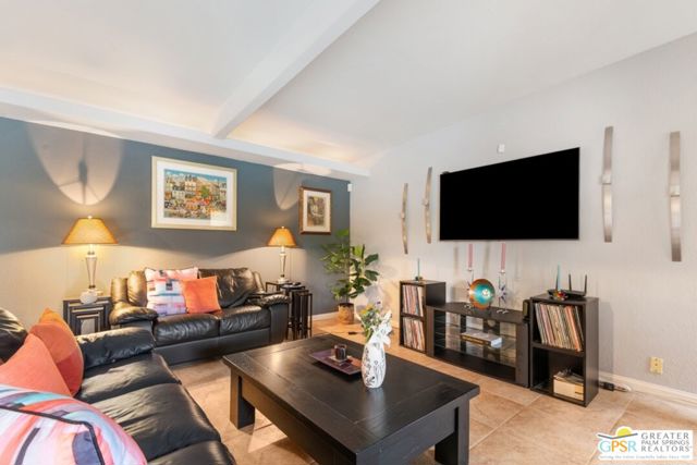 648 S Roxbury Drive, Palm Springs CA: https://media.crmls.org/mediaz/e41ee413-d7a4-4ad2-8a56-1d8bc67a3691.jpg