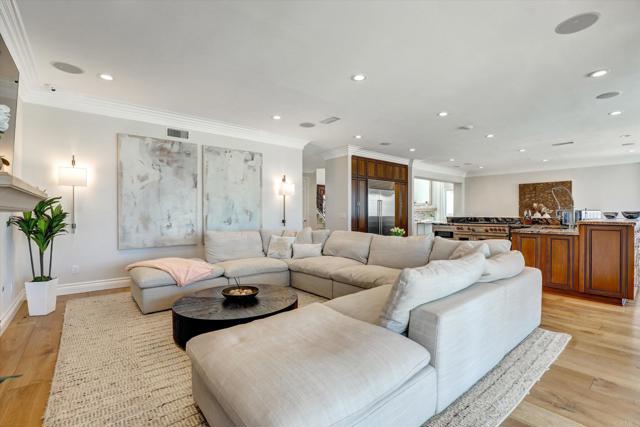 36 Coronado Pointe, Laguna Niguel CA: https://media.crmls.org/mediaz/e41f352f-d47a-4722-a9fb-58886bacf7be.jpg